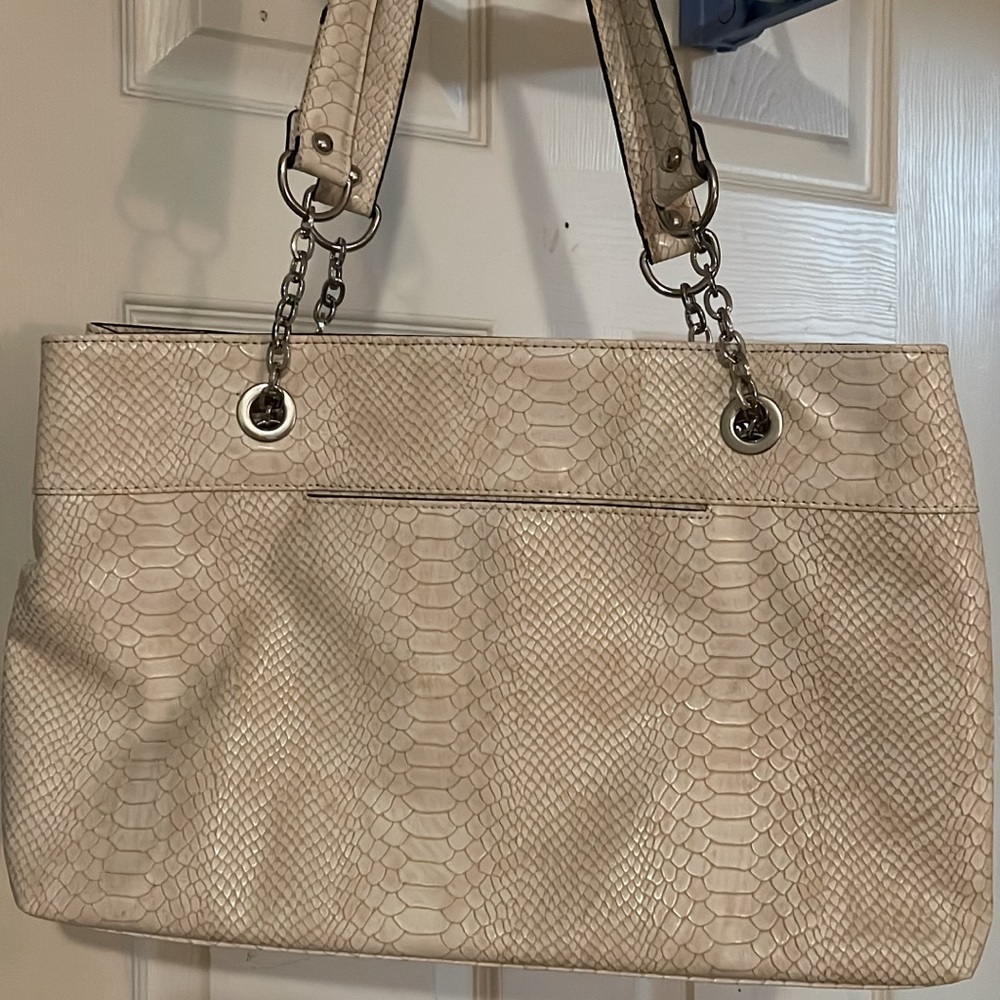 Cream Textured Shoulder Bag with Silver Hardware